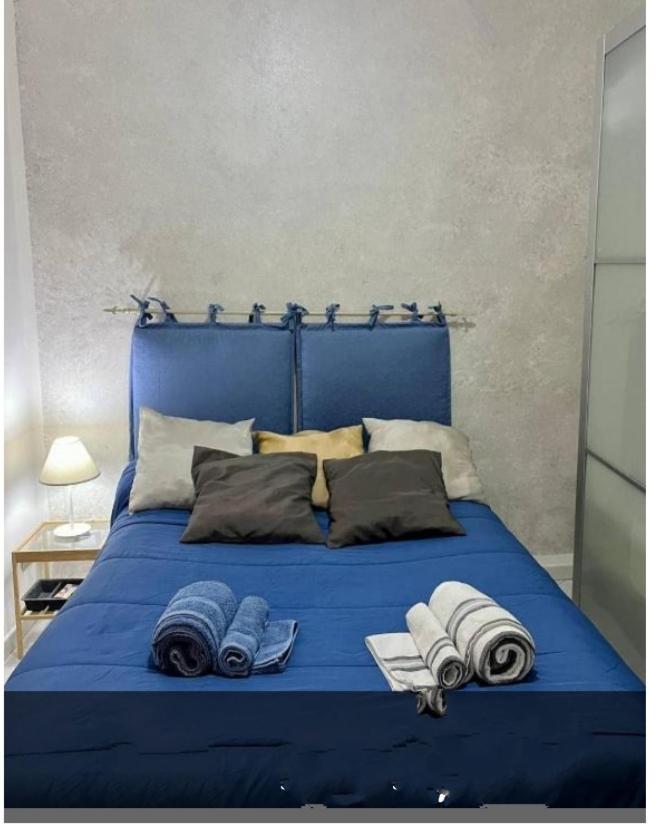 Vomero House With Free Parking 410 Cm Napels Buitenkant foto